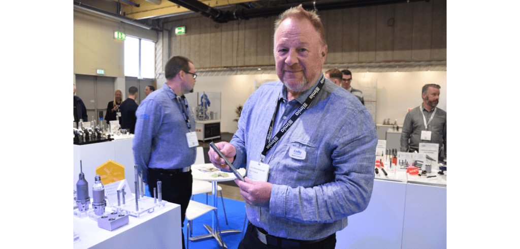 En brotsch med nio liv