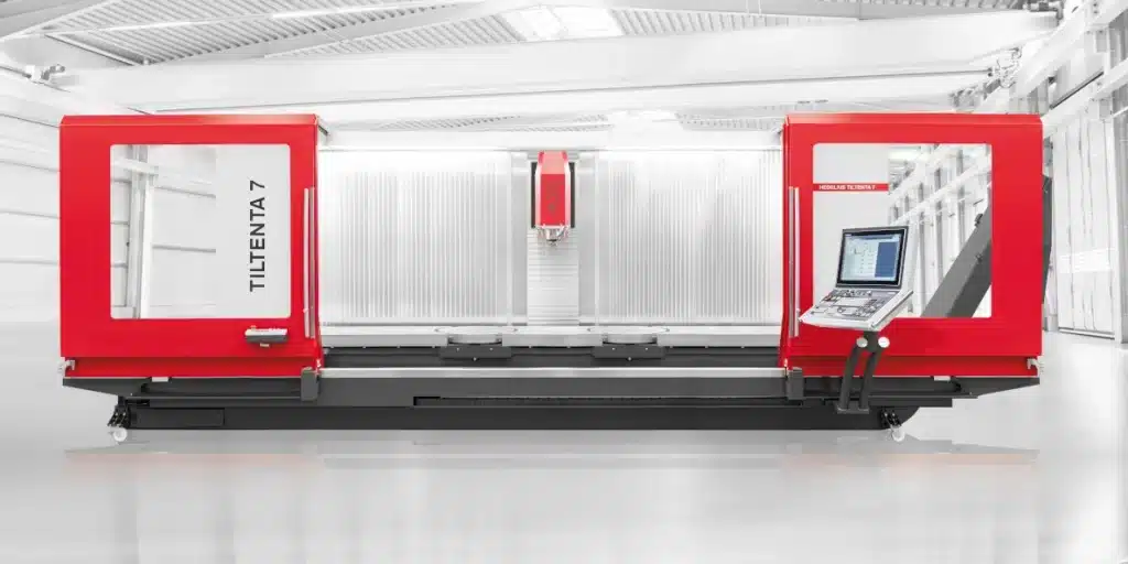 Femaxliga Hedelius Tiltenta 7 NEO 2R 3600 är utrustad med en 37 kW:s spindel som roterar upp till 18000 rpm. Arbetsområdena för XYZ är 3600/700/695 mm och den är utrustad med dubbla rundbord och partitionsvägg. Foto: Hedelius