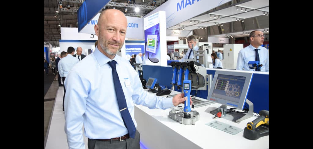 Joakim ser vd-jobbet som stimulerande Denna bild är från 2019 och visar Joakim Carlson i Marposs monter på mässan Control. Foto: Per Sjögren