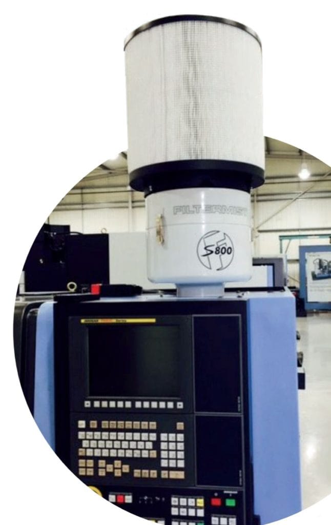 Filtermist S-Fusion hanterar oljedimma Filtermistenheten S800 i kombination med S-Fusionfilterenheten monterad på en maskin.