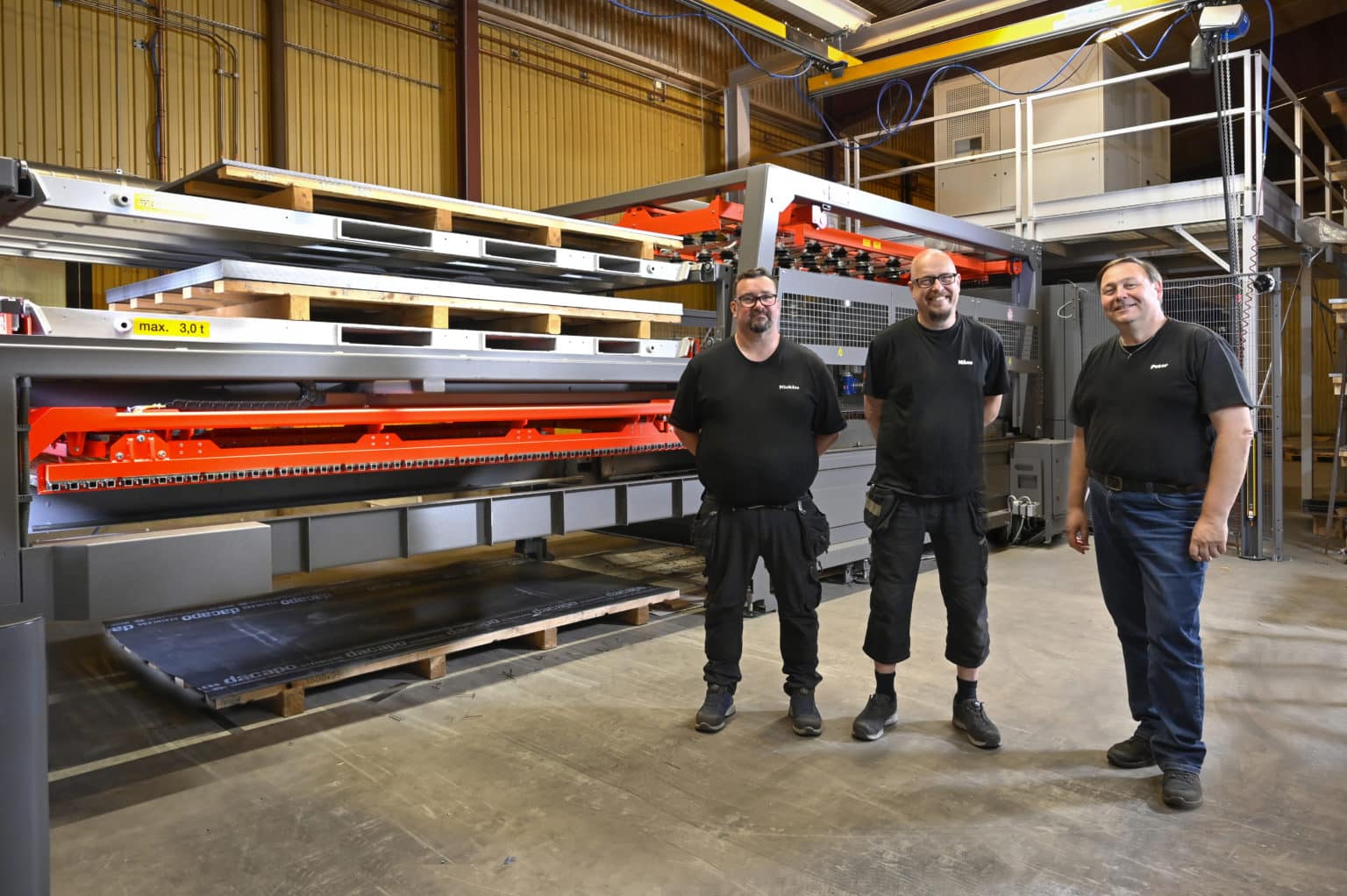 Bystronic-laser med automation till framgångsföretag Grundarna av NMP–Lego, Niklas Johannesen, Måns Stegevi och Peter Johnsson, ser ljust på framtiden. Foto: Industribilder.se
