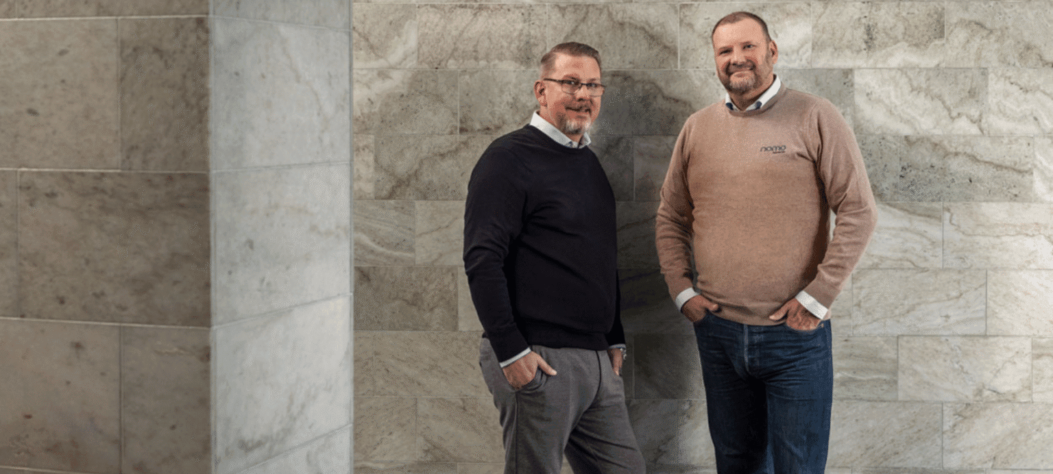 Till vänster på bild Henrik Walter, vd Nomo Group och Per Brorsson, vd för Nomo Automation.